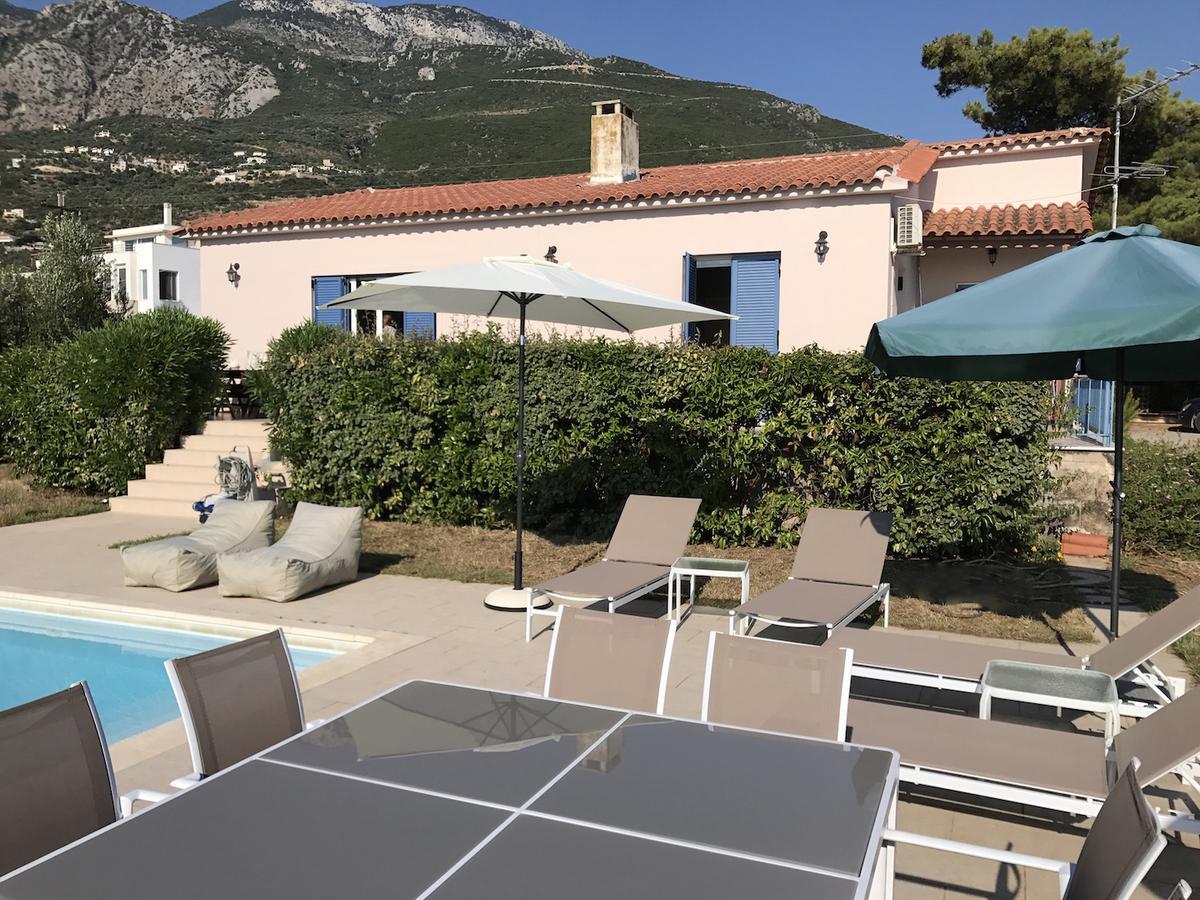 Irimar Retreat Managed By Hilltop Residences Mikrá Mandínia Dış mekan fotoğraf